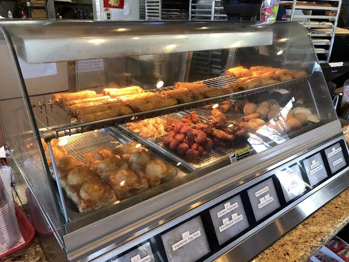 Lee's Sandwiches Picture 7