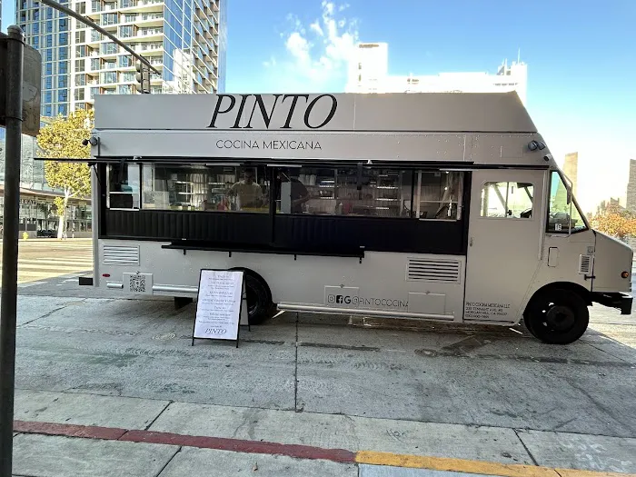 Pinto cocina mexicana Picture 2