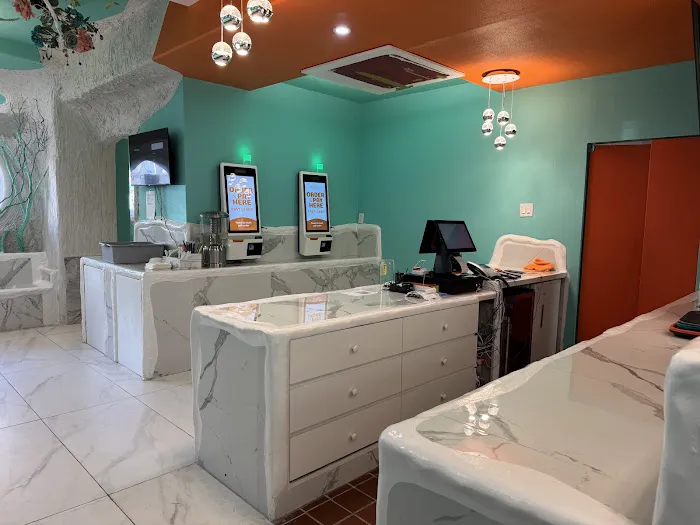 Noodles Chief Eating Officer Picture 7