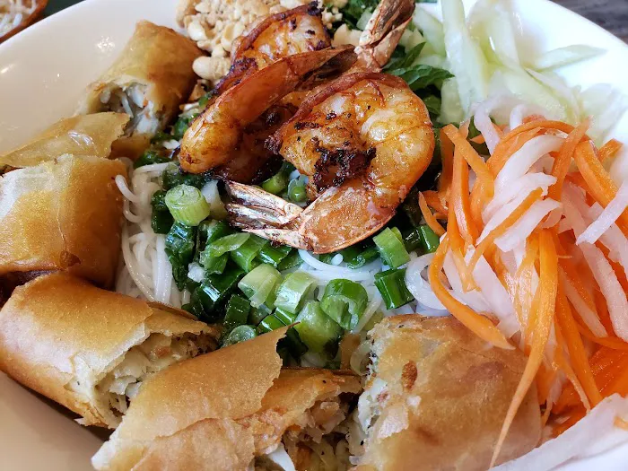 Phở Passion and MinTea Bar Picture 5