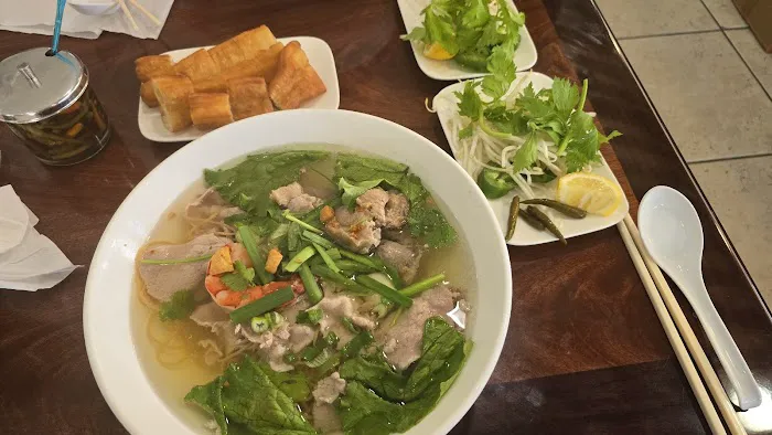 Kali Noodles & Tea Bar Picture 5