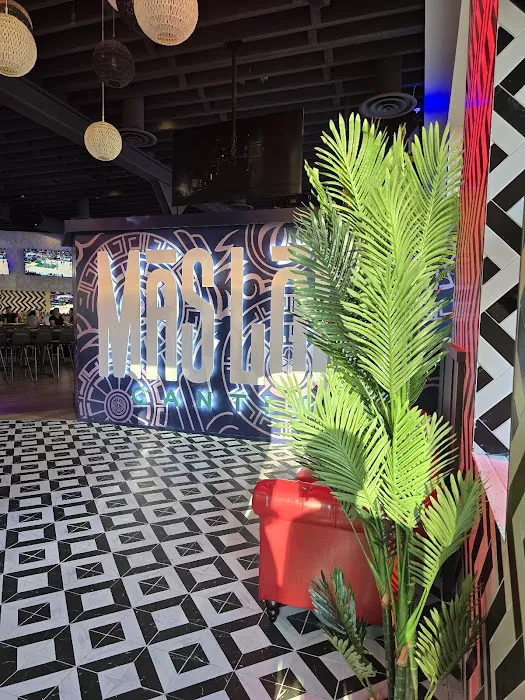 Mas Loco Cantina | Restaurant Sportsbar & Nightlife Picture 1