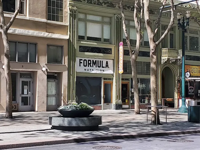 Ike's Love & Sandwiches Picture 9