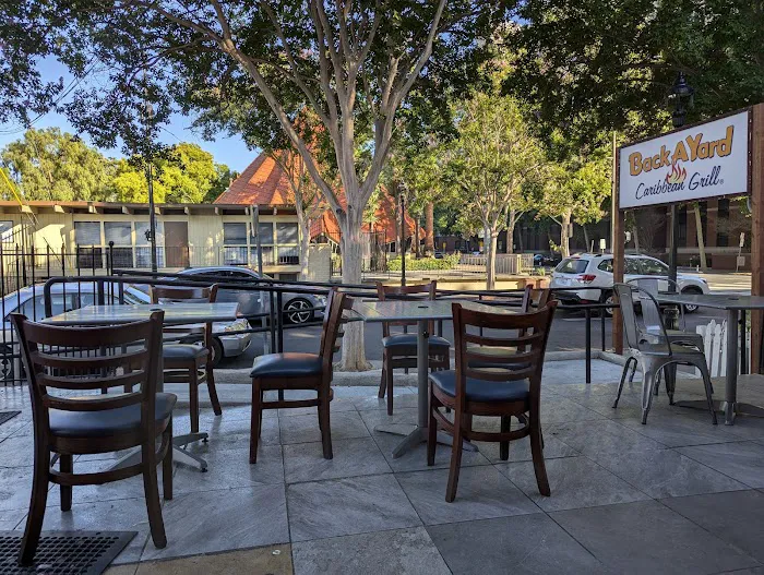 Back A Yard Caribbean Grill Picture 4