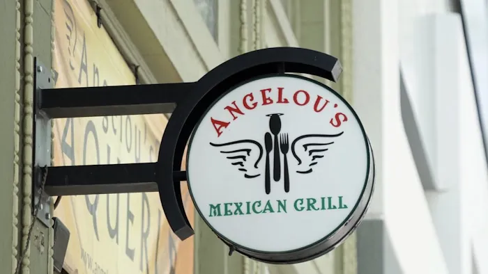Angelou's Mexican Grill Picture 7