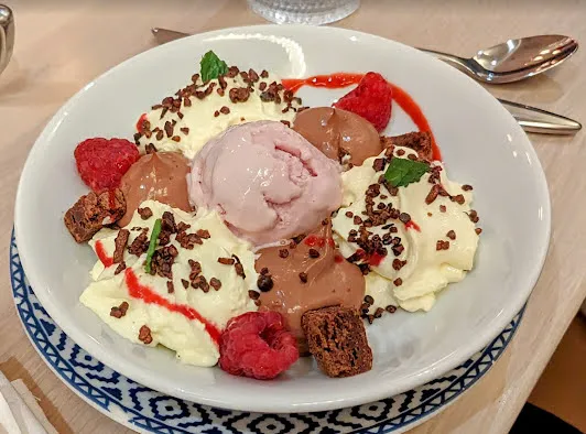 Naglee Park Garage Picture 4