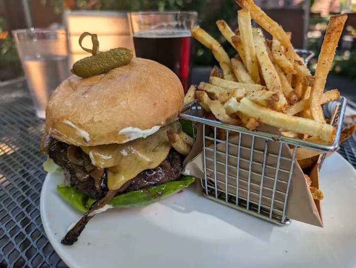 Naglee Park Garage Picture 8