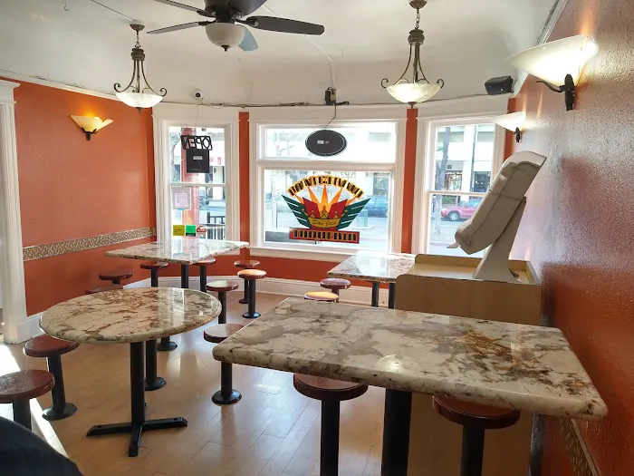 La Victoria Taqueria Picture 7