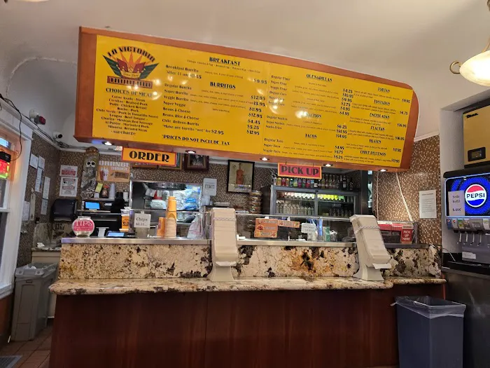 La Victoria Taqueria Picture 8