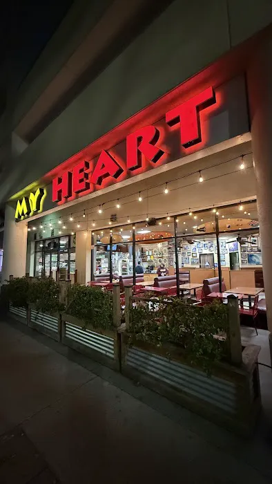 Pizza My Heart Picture 1