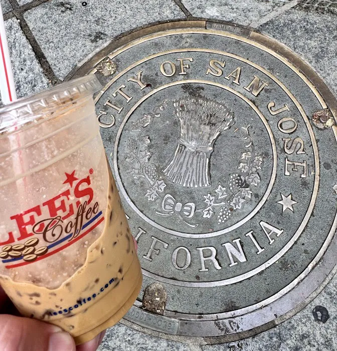 Lee's Sandwiches Picture 10