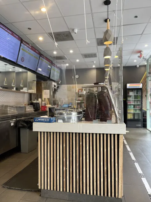 Spoonfish Poke Picture 1