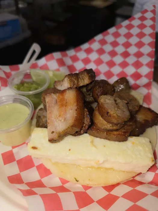 Más Que Pizza, Más Que Buena! Picture 2