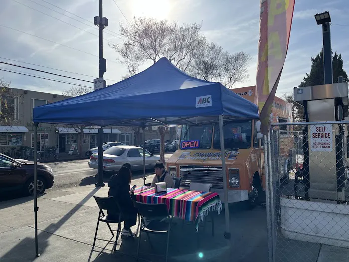 Spartan Taco Truck Picture 1