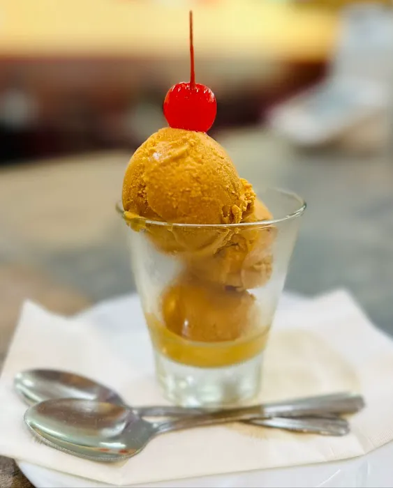 Emelina's 3 Picture 1