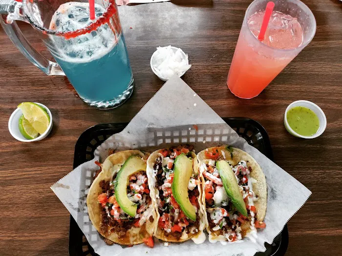 Cali Spartan Mexican Kitchen Picture 8