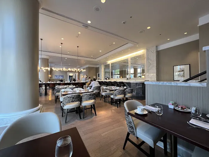 Fountain Restaurant Picture 8