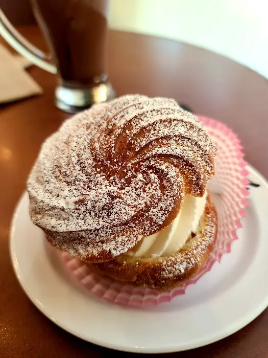 Bijan Bakery And Cafe Picture 8