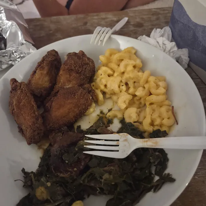 Momo's Place Authentic Soul Food Picture 9