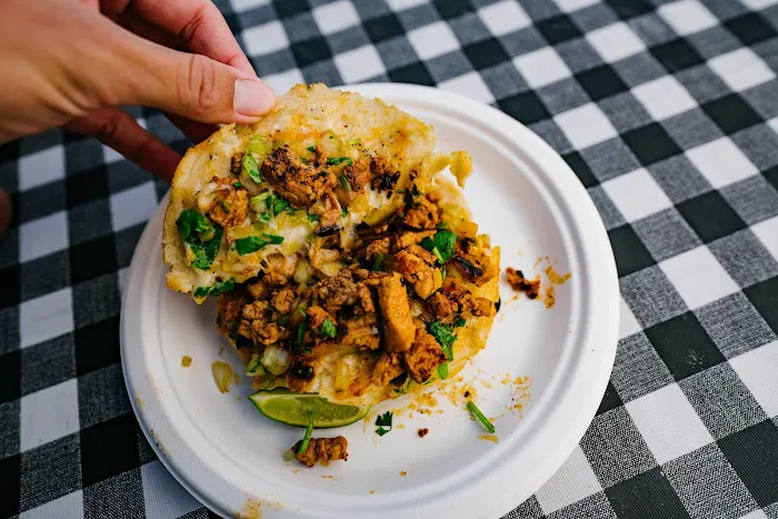 Las Delicias De Toñita Taco Truck Picture 4