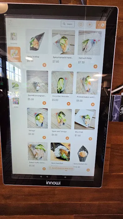 Umi Hand Roll Bar Picture 5