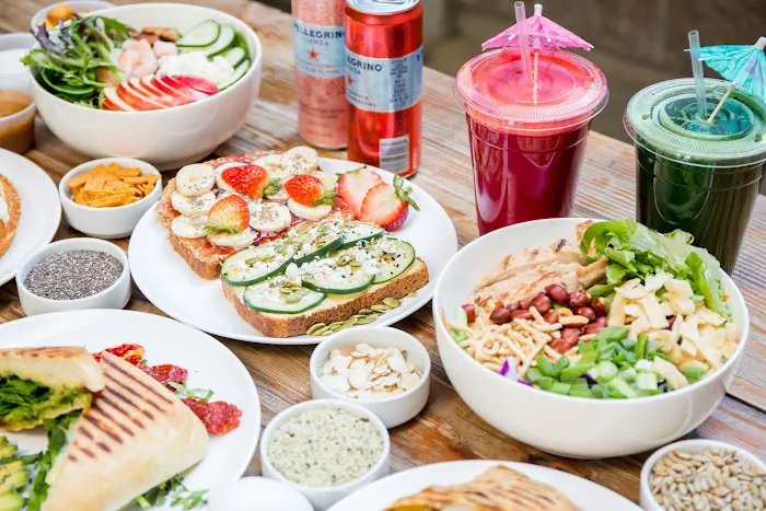 The Salad Planet Picture 1