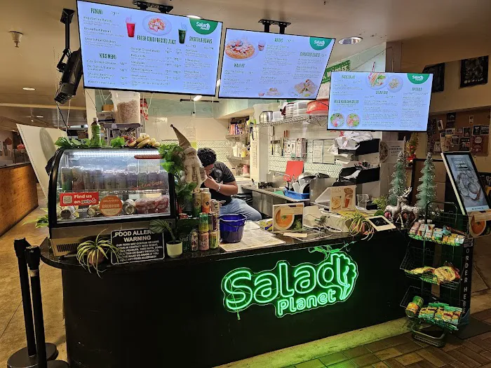 The Salad Planet Picture 2