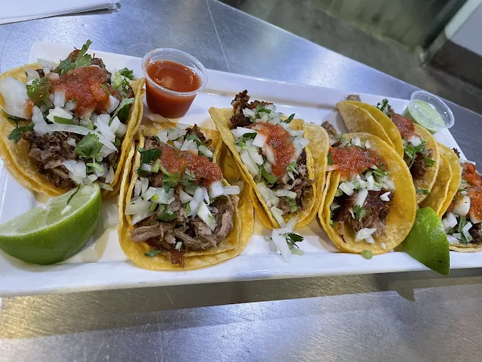 California Wet Burrito and Catering Picture 2