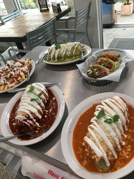 California Wet Burrito and Catering Picture 10