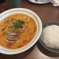 VeLa Brunch & Thai ico