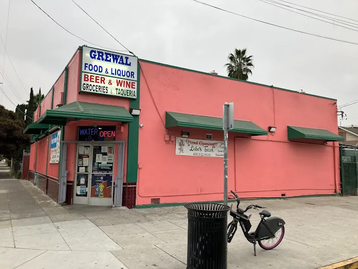 Lobo’s Tacos Picture 5