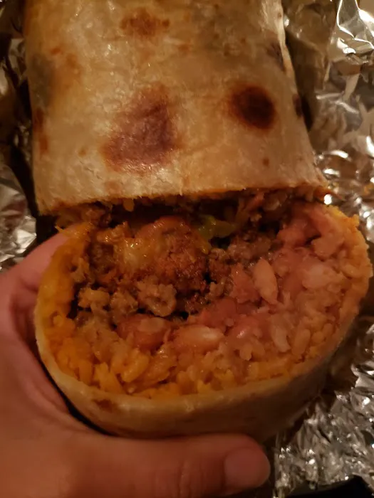 Lobo’s Tacos Picture 3