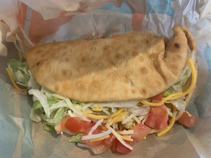 Taco Bell Cantina Picture 10