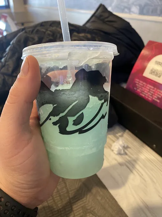 Taco Bell Cantina Picture 6