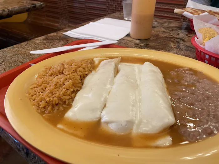 La Victoria Taqueria Picture 6