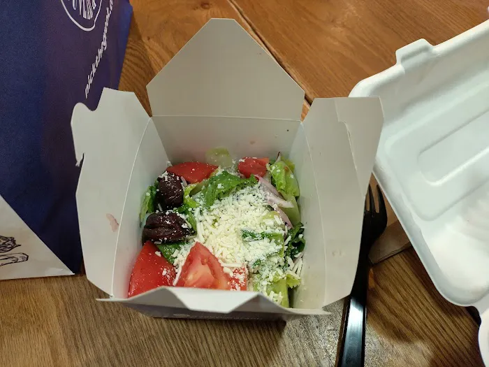 Nick The Greek Picture 5