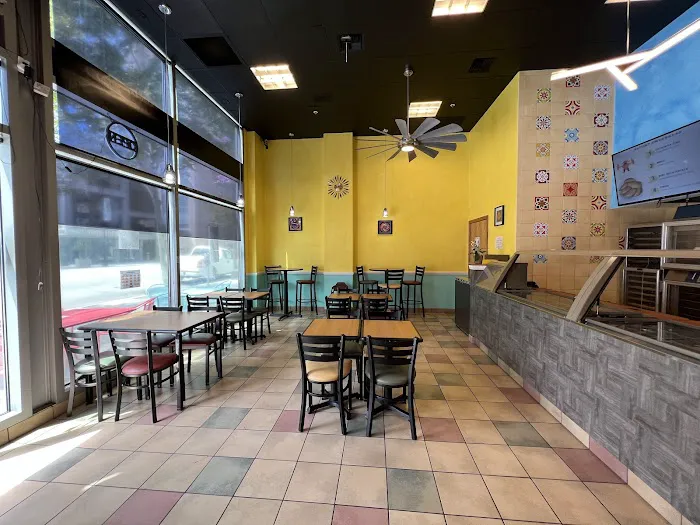 Casa Guzmania - Restaurant Picture 7