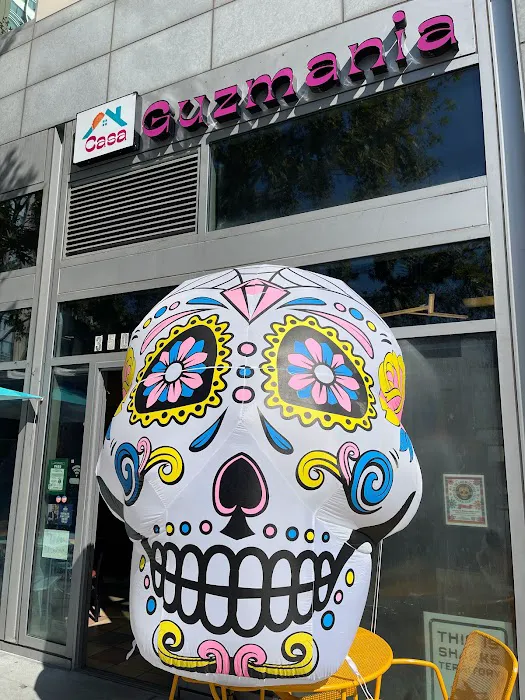 Casa Guzmania - Restaurant Picture 3