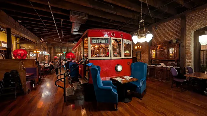 The Old Spaghetti Factory Picture 8