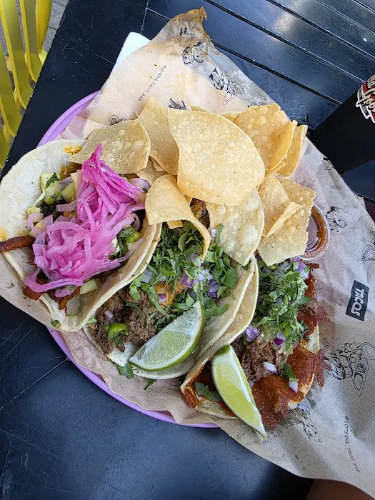 Lotería Taco Bar Picture 7