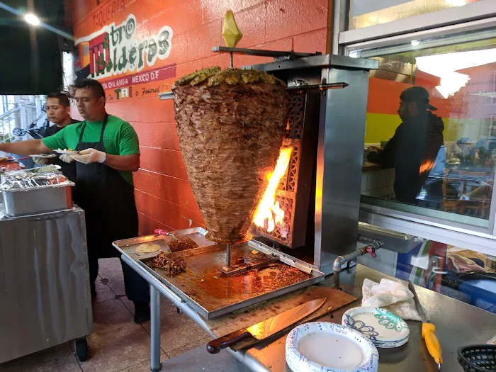 Metro Balderas 1 Picture 1