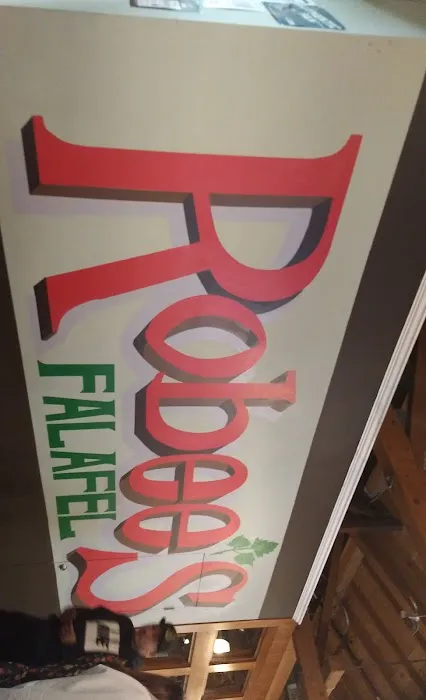 Robee's Falafel Picture 2