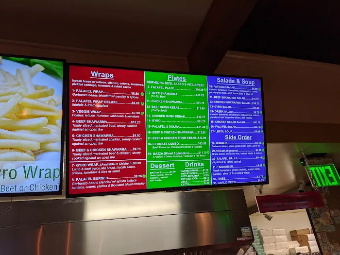 Robee's Falafel Picture 9