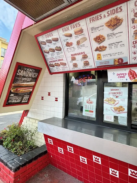 Wienerschnitzel Picture 8