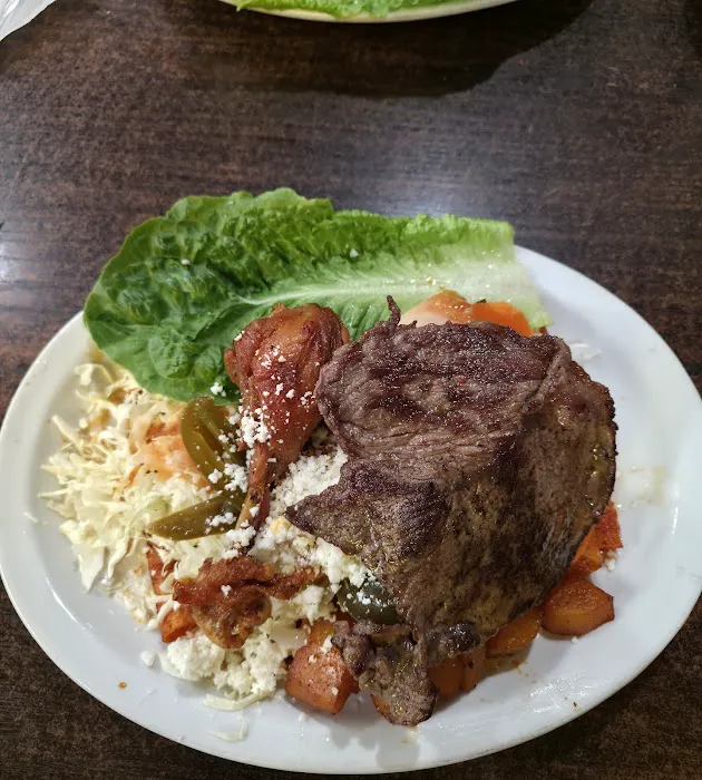 Puro Michoacan Restaurant Picture 4