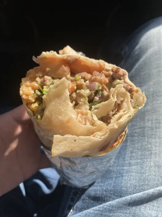 Tacos los 3 Hermanos | Taco Truck Picture 4