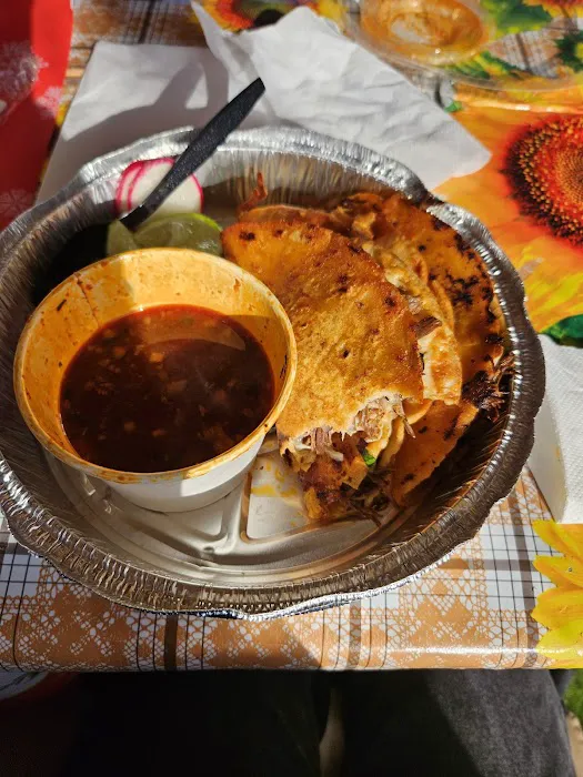 Tacos los 3 Hermanos | Taco Truck Picture 2