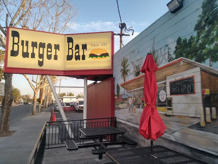 Burger Bar Picture 3