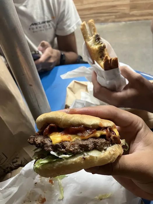 Burger Bar Picture 2