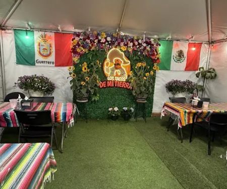 LOS TACOS DE MI TIERRA